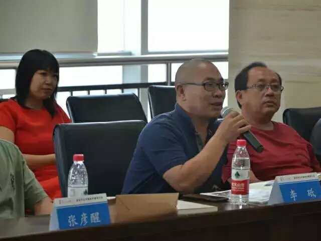 91麻豆
教授 李砥